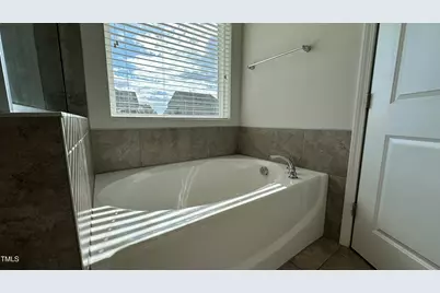 49 W Copenhaver Drive, Clayton, NC 27527 - Photo 9