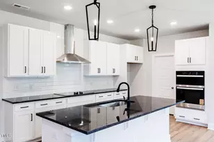 207 Golfview Ave, Benson, NC 27504 - Photo 21