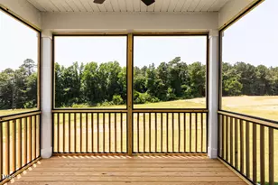 207 Golfview Ave, Benson, NC 27504 - Photo 15