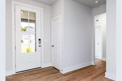 207 Golfview Avenue, Benson, NC 27504 - Photo 5