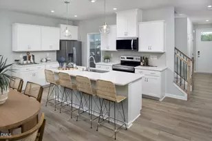 21 Silver Pne Dr, Angier, NC 27501 - Photo 3