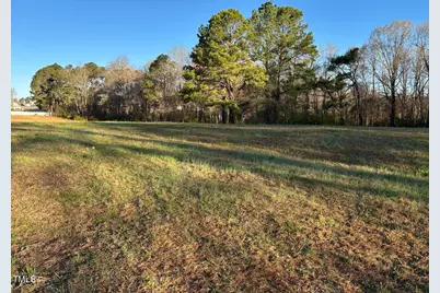 1006 Stephenson Road, Benson, NC 27504 - Photo 11