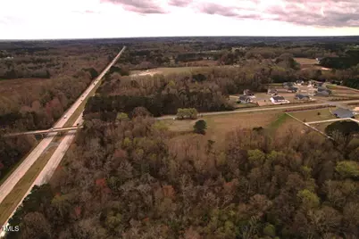 1006 Stephenson Road, Benson, NC 27504 - Photo 5