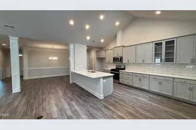 1053 Beechcraft Drive #124, Mebane, NC 27302 - Photo 5