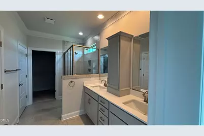 1053 Beechcraft Drive #124, Mebane, NC 27302 - Photo 7