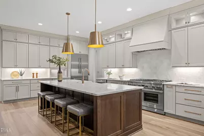 1318 Ivy Lane, Raleigh, NC 27609 - Photo 9