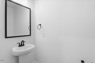 105 Manchester Ct, La Grange, NC 28551 - Photo 19