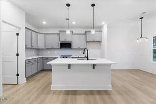 107 Manchester Ct, La Grange, NC 28551 - Photo 7