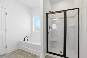 109 Manchester Ct, La Grange, NC 28551 - Photo 21