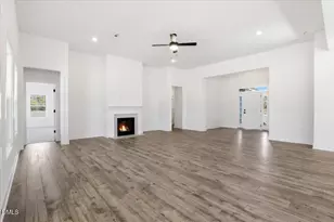 109 Manchester Ct, La Grange, NC 28551 - Photo 7