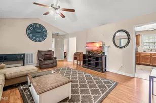 6208 Silver Spring Ct, Willow Springs, NC 27592 - Photo 7