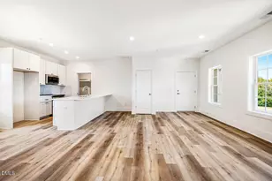 110 Bellamy Ln, Chapel Hill, NC 27516 - Photo 11