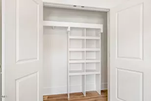 110 Bellamy Ln, Chapel Hill, NC 27516 - Photo 15