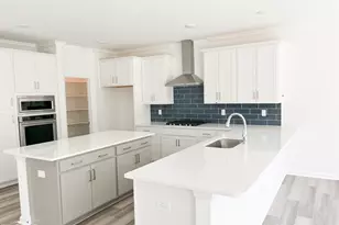 304 Catheys Crk Cir, Wendell, NC 27591 - Photo 5