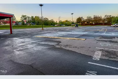 601 N Madison Boulevard, Roxboro, NC 27573 - Photo 9