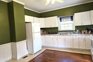 304 N Railroad St, Elm City, NC 27822 - Photo 7