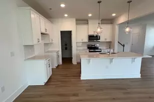 183 Little Crk Dr, Lillington, NC 27546 - Photo 3