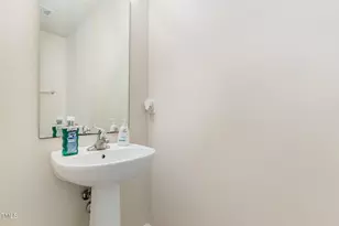 7820 Averette Field Dr, Raleigh, NC 27616 - Photo 9