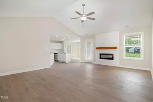 210 Maxwell Farm Ln, Selma, NC 27576 - Photo 3