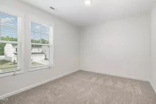 18 W Emily Gardens Dr, Selma, NC 27576 - Photo 17