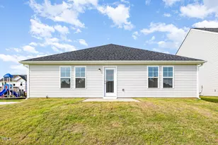 8 W Emily Gardens Dr, Selma, NC 27576 - Photo 27
