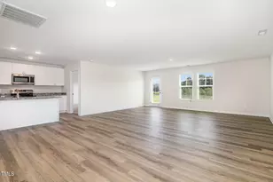 8 W Emily Gardens Dr, Selma, NC 27576 - Photo 5