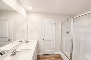 8 W Emily Gardens Dr, Selma, NC 27576 - Photo 19