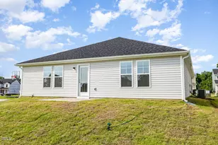8 W Emily Gardens Dr, Selma, NC 27576 - Photo 25