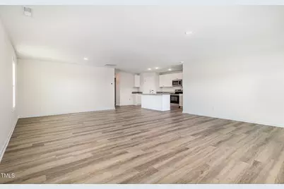 8 W Emily Gardens Drive, Selma, NC 27576 - Photo 5