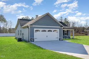 104 Burnello Ct, Princeton, NC 27569 - Photo 3