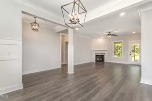 47 Royal Ave, Selma, NC 27576 - Photo 7