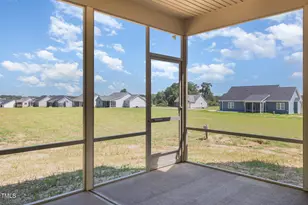 47 Royal Ave, Selma, NC 27576 - Photo 33