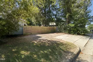 200 Lincoln Ct, Raleigh, NC 27610 - Photo 39