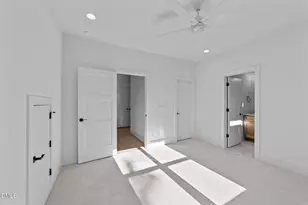 1218 Kingwood Dr, Raleigh, NC 27609 - Photo 27