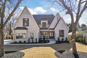 1218 Kingwood Dr, Raleigh, NC 27609 - Photo 1