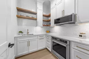 1218 Kingwood Dr, Raleigh, NC 27609 - Photo 11