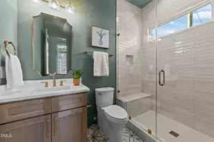 1218 Kingwood Dr, Raleigh, NC 27609 - Photo 25