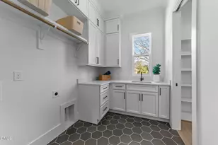 1218 Kingwood Dr, Raleigh, NC 27609 - Photo 41