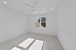 1218 Kingwood Dr, Raleigh, NC 27609 - Photo 31