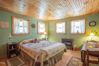 4989 W Buffalo Road, Robbinsville, NC 28771 - Photo 19