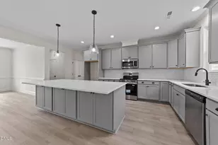 95 Autumnwood Ln, Zebulon, NC 27597 - Photo 9