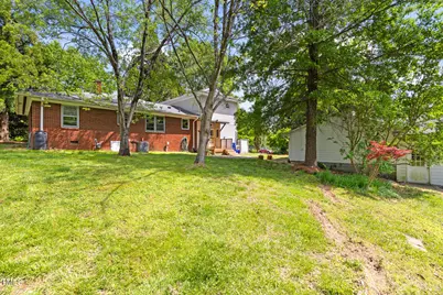 209 N Occoneechee Street, Hillsborough, NC 27278 - Photo 33