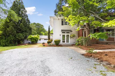 209 N Occoneechee Street, Hillsborough, NC 27278 - Photo 29