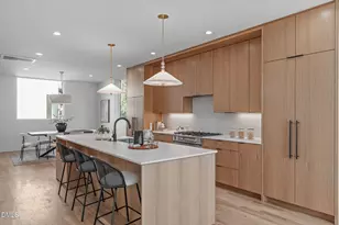 1308 Chamblee Hl Ct, Raleigh, NC 27608 - Photo 3