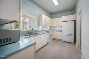 1508 W Markham Ave, Durham, NC 27705 - Photo 7
