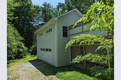 10 Oakwood Drive, Chapel Hill, NC 27517 - Photo 17