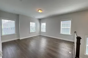 1105 Village View Ln, Cary, NC 27519 - Photo 11