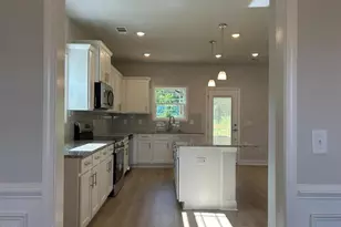 1667 Pecan Dr, Nashville, NC 27856 - Photo 11