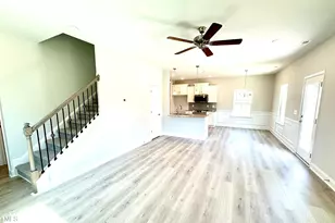 538 Middleton Ct, Sanford, NC 27330 - Photo 7