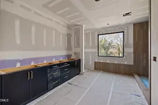 909 Oberlin Rd, Raleigh, NC 27605 - Photo 15